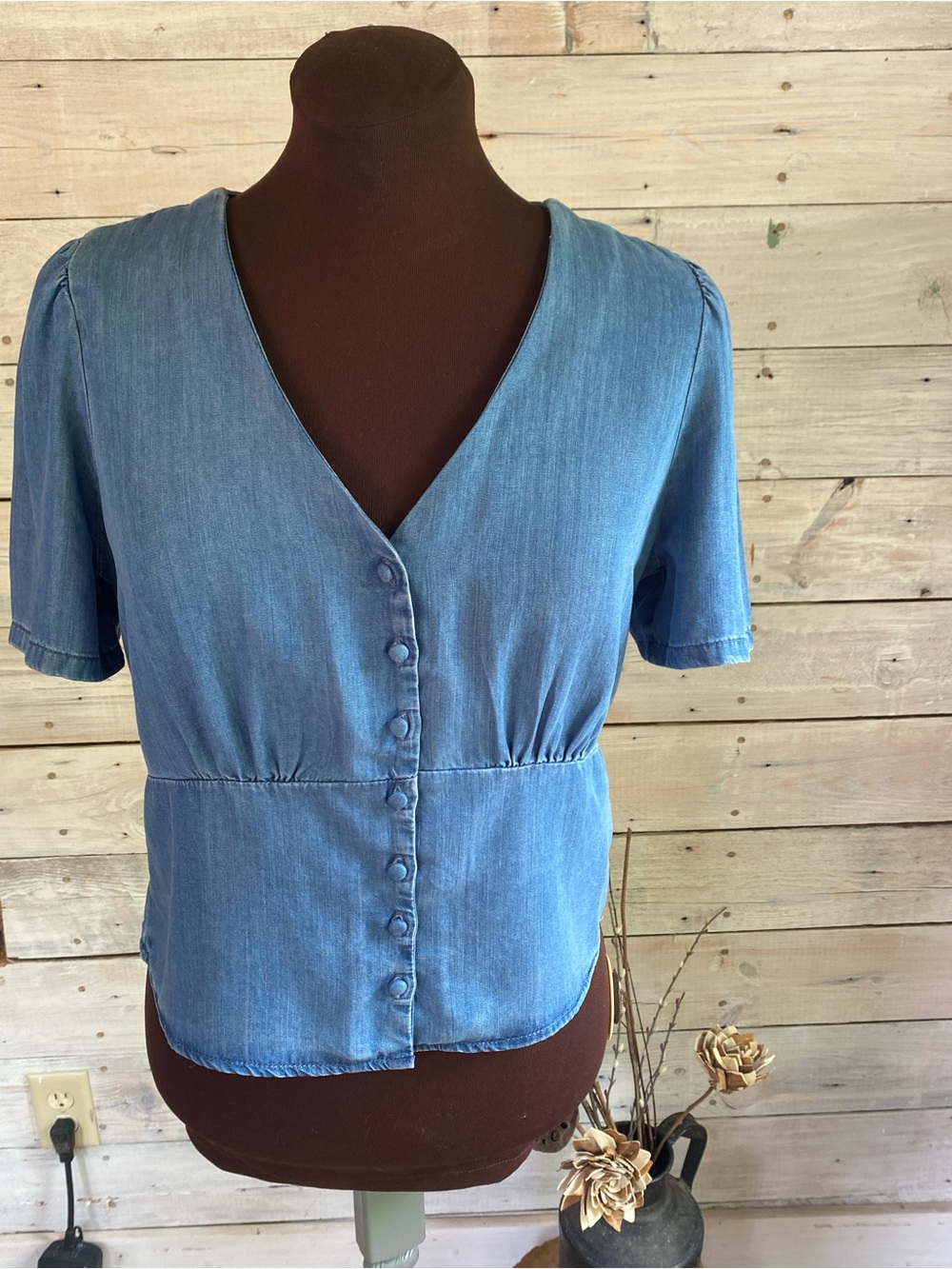 Levi's Dolores Denim Short Sleeve Blouse Top